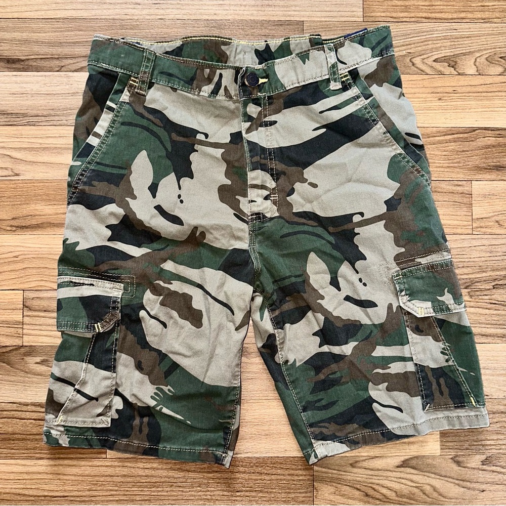 18R Boys Wrangler Camo Shorts